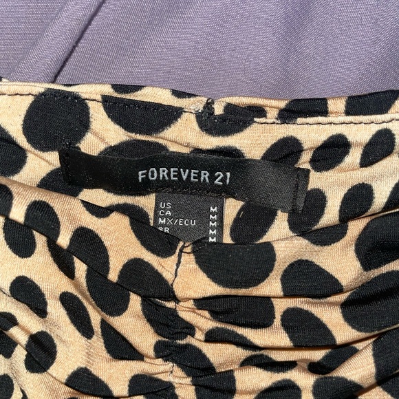 Forever 21 mini skirt size medium - Picture 2 of 3